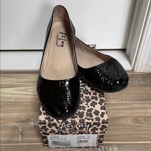 French Sole Black Patent Flats